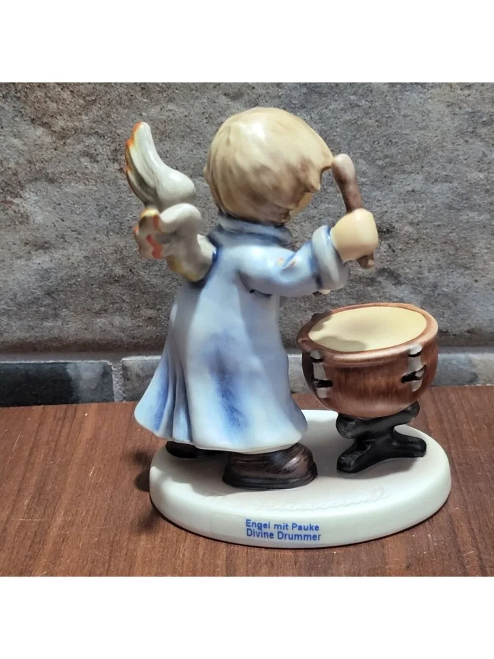 Goebel Hummel Divine Drummer Angel Figurine 2096M TMK8 First Issue 2001 Germany